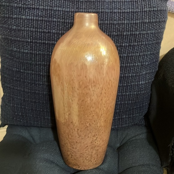 NWOT Tall Ceramic Vase Home Decor in Taupe With Brown Speck 13” Tall x 5” Round - Picture 2 of 4